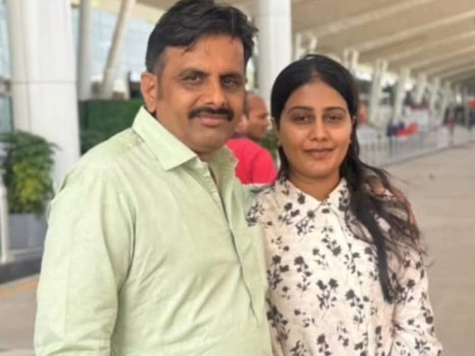 Plane Crash Plane se pahle ki ek tasvir aakhri bar Dekhi gai Khushboo Rajput